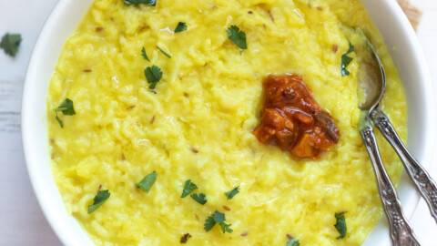 Khichdi pressure cooker outlet recipe