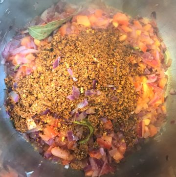 Chicken Chettinad Instant Pot Pressure Cooker Chicken Chettinad Instant Pot Pressure Cooker