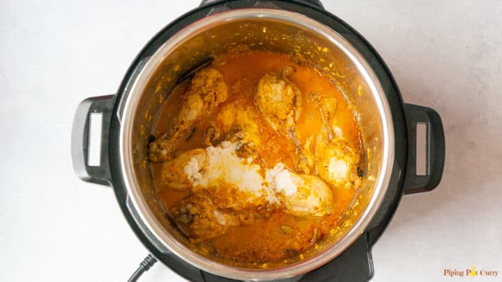 Chicken Korma - 3. Add cashew paste Chicken Korma - 3. Add cashew paste