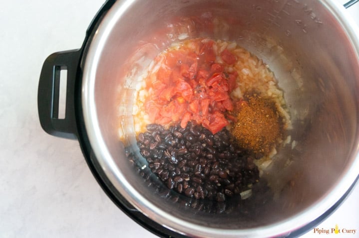 Instant Pot Fajita Pasta - Add tomato, black beans and seasoning Instant Pot Fajita Pasta - Add tomato, black beans and seasoning
