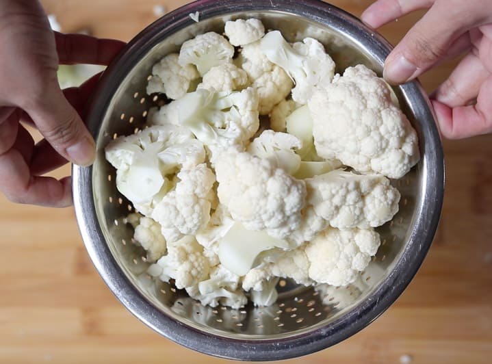 How to cut cauliflower - all florets separated