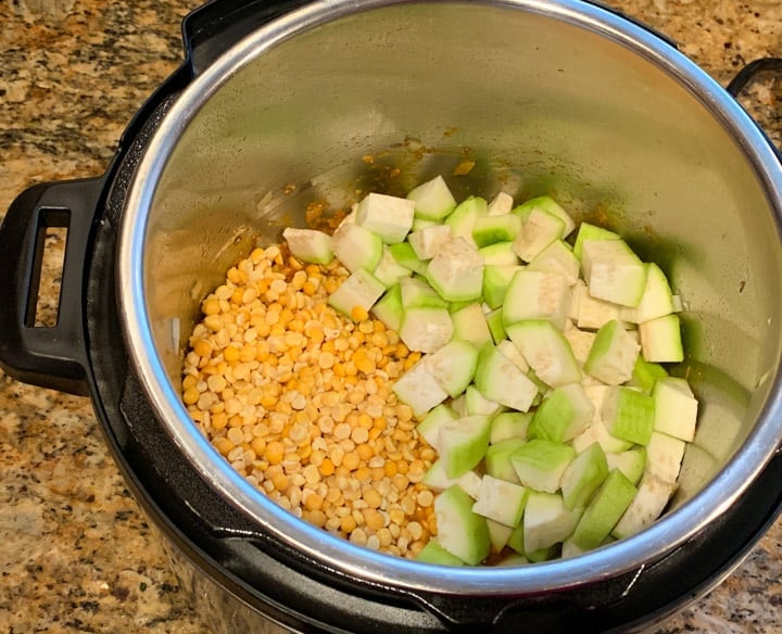 Add lauki (bottle gourd) and Chana Dal (split chickpeas) to make Lauki Chana Dal in instant pot
