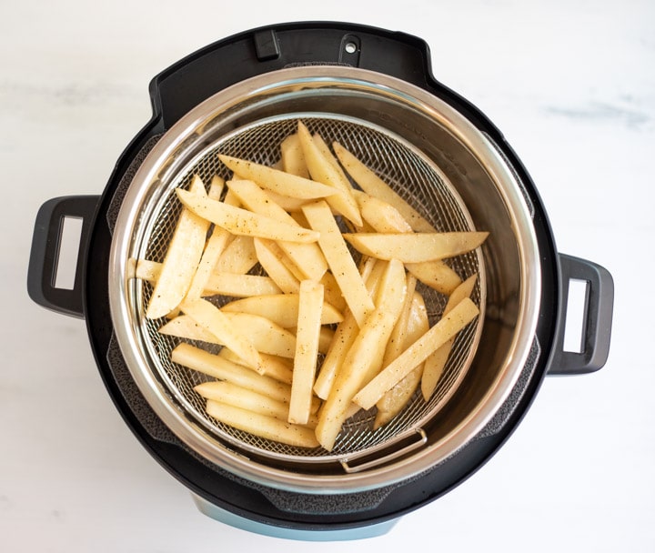 https://pipingpotcurry.com/wp-content/uploads/2019/06/French-Fries-Crisplid-Piping-Pot-Curry-2.jpg