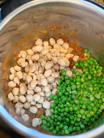Instant Pot Soya bean Matar Step 5 - Piping Pot Curry