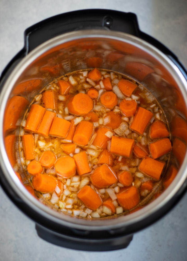carrots and onions with broth in the instant pot