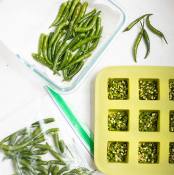 Various ways to store green chili peppers - in a ziplock, in a container in paper towel or as green chili paste in ice-cube trays