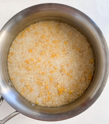 soak lentils and rice to make dosa batter