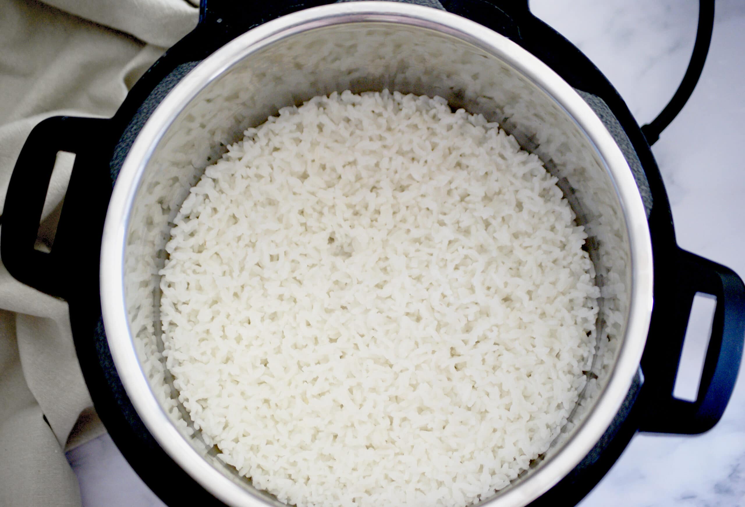 How to cook sushi rice in an instant pot - The Midwest Kitchen Blog