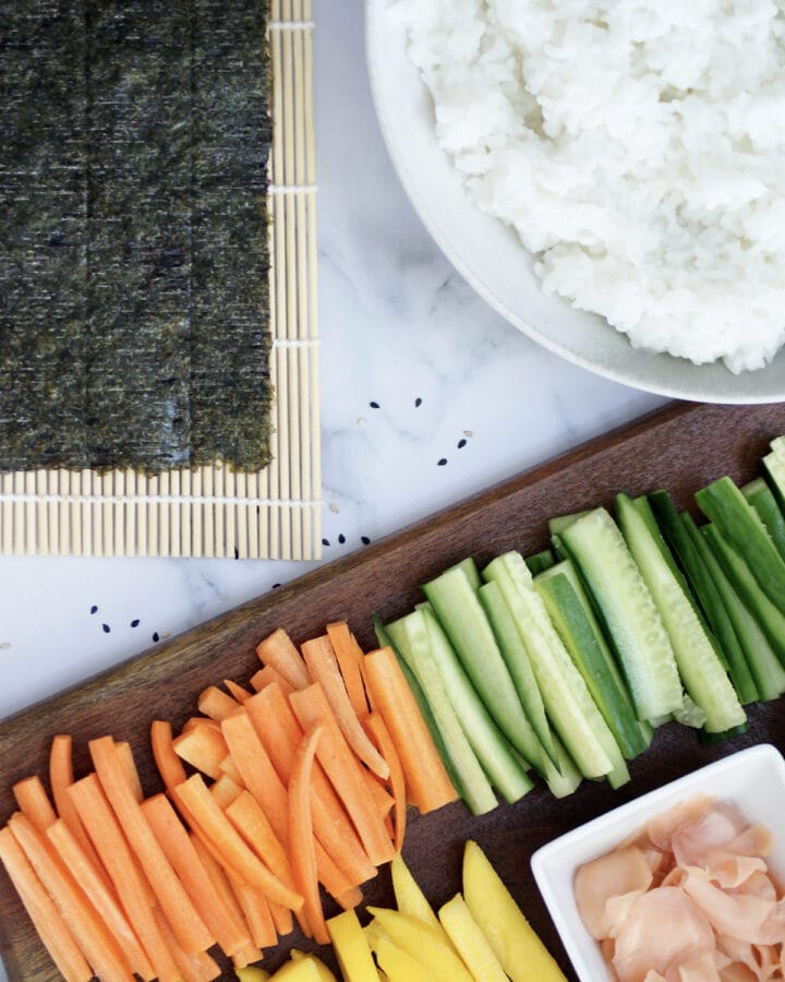 Easy Vegan Sushi for Beginners - Piping Pot Curry