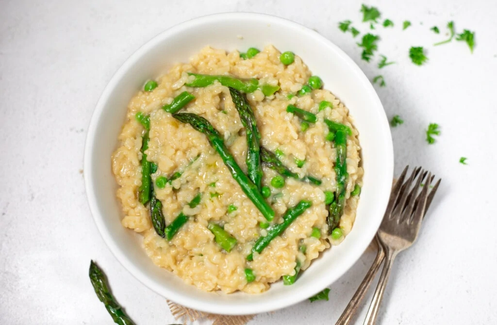 Creamy Asparagus Risotto in a bowl