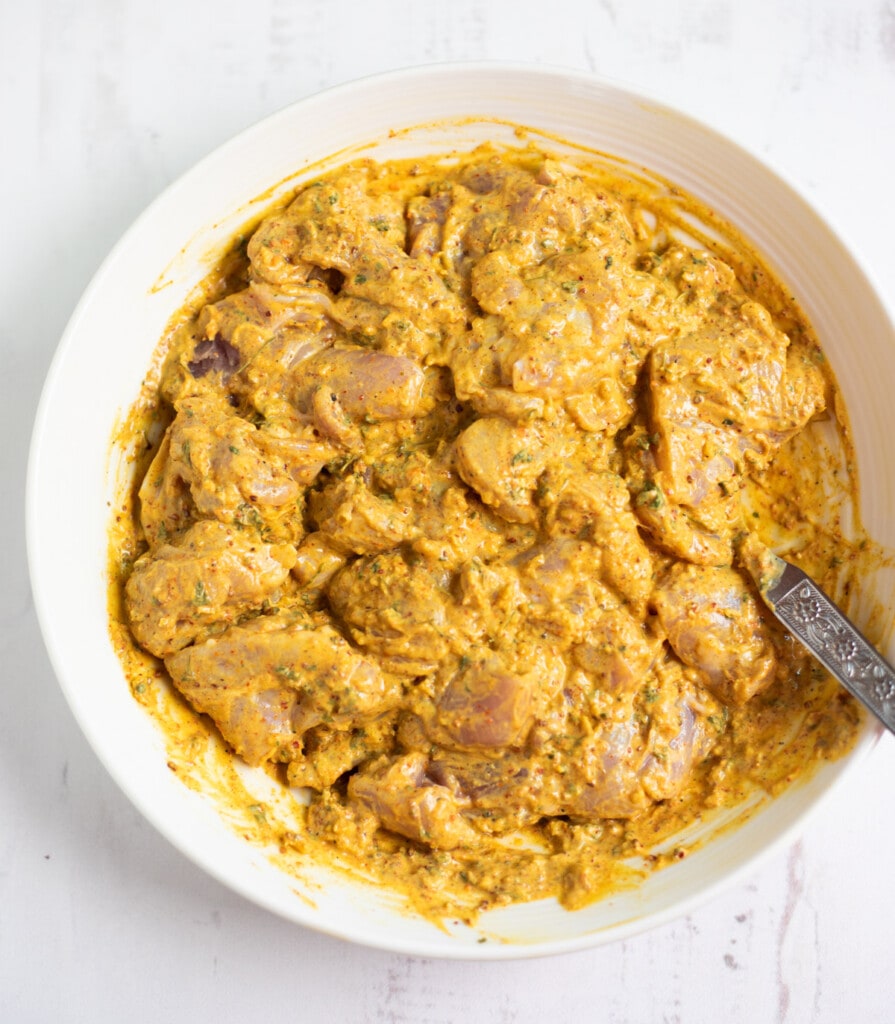 easy-chicken-tikka-kebab-piping-pot-curry