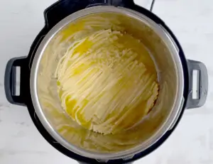 Pressure cooked fettuccini in instant pot