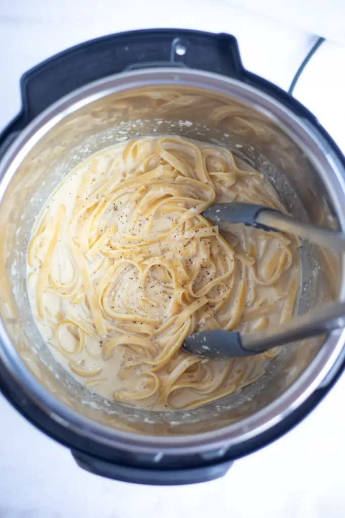 Perfect creamy fettuccini Alfredo made in the instant pot 