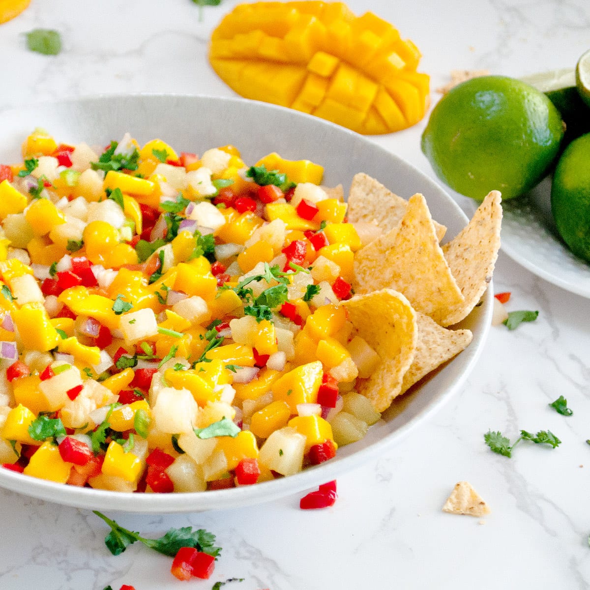 how to make pineapple salsa