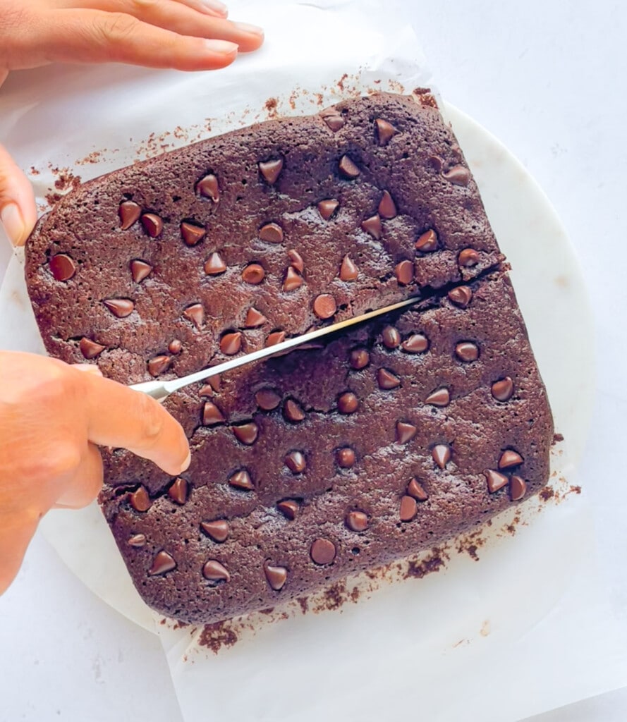 Cutting Almond Flour Brownies with a sharp knife