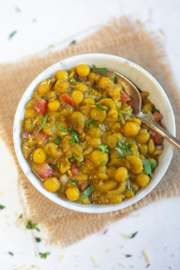 Easy Ragda Chaat (Matar Chaat) - Piping Pot Curry