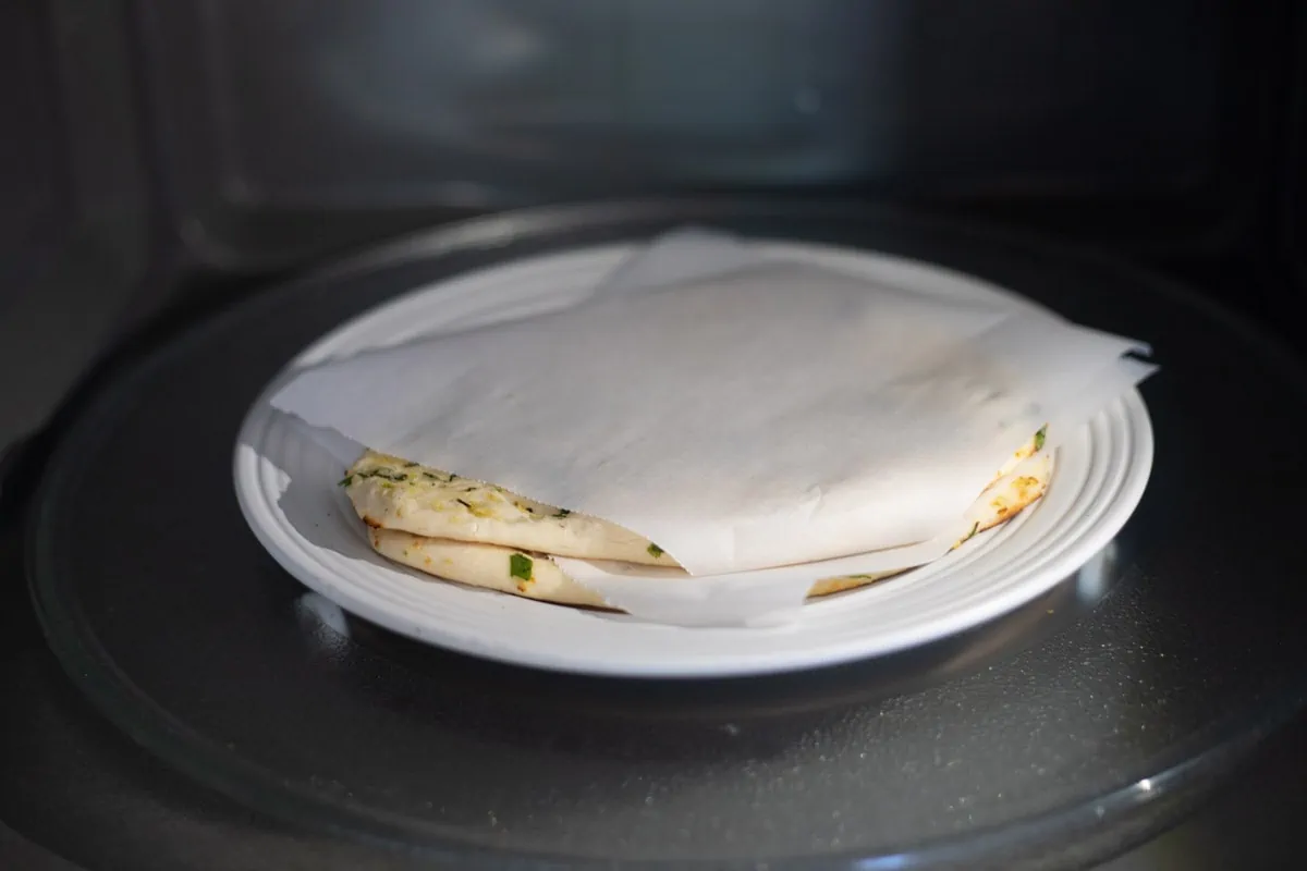 reheating naan in the microwave