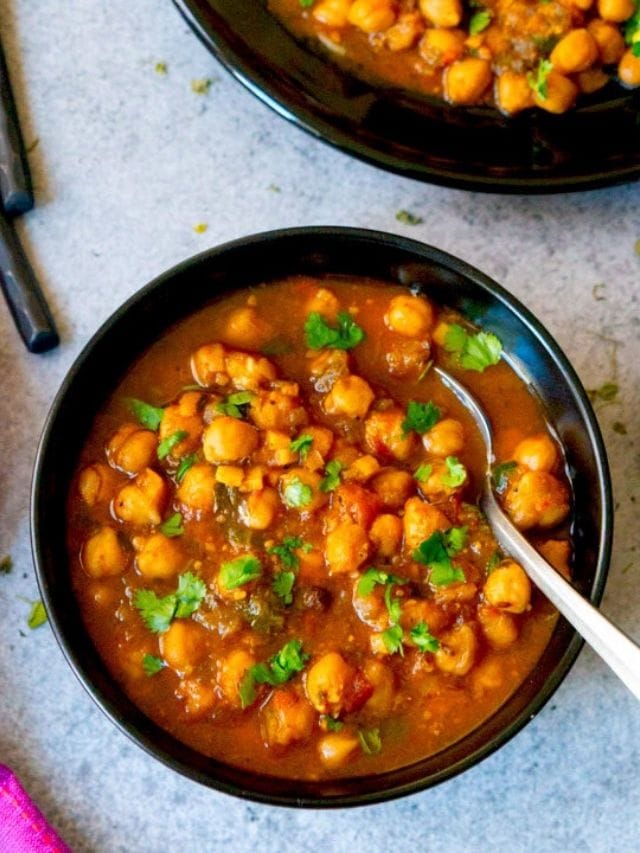 Instant Pot Chana Masala - Piping Pot Curry