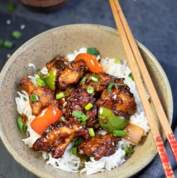 Chili Chicken with rice in a bowl