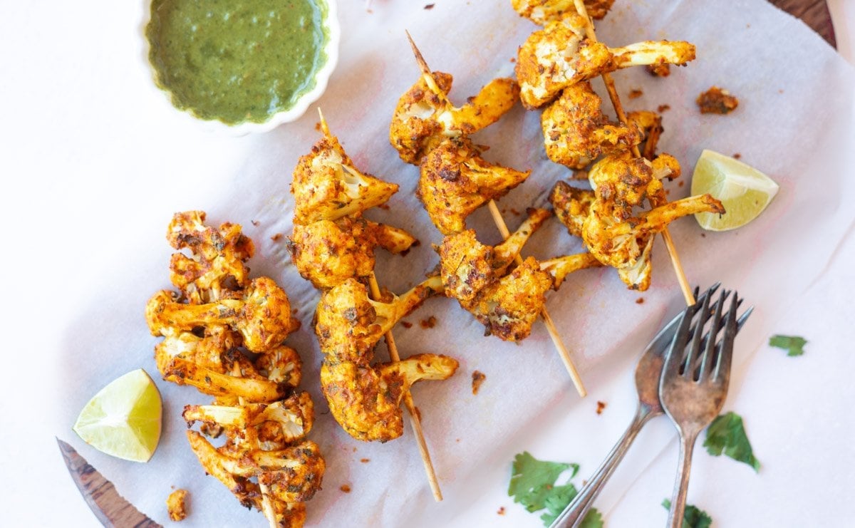 Tandoori Cauliflower Tikka served on a platter