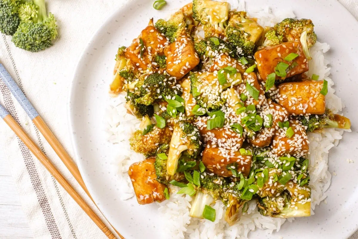 Crispy Tofu Broccoli Stir Fry with rice