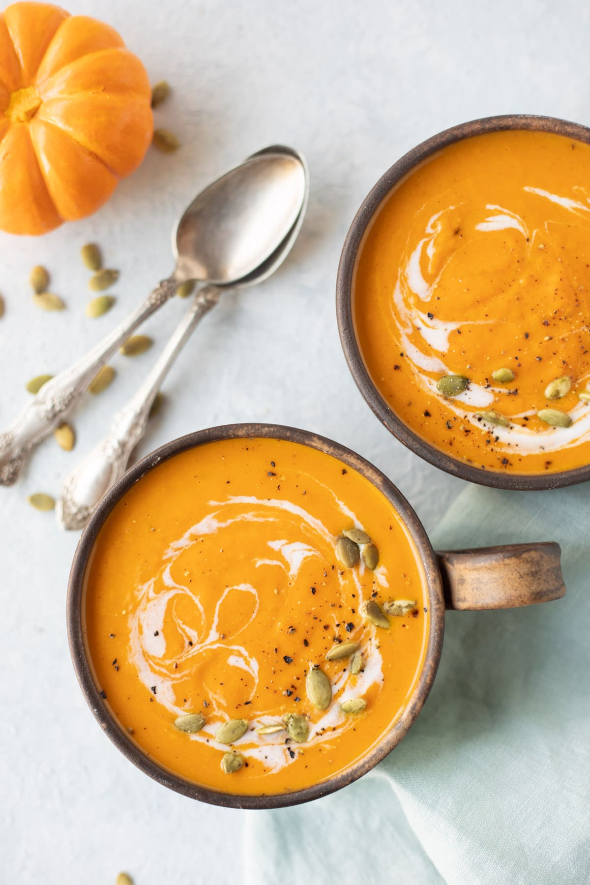 Roasted Pumpkin Soup - Piping Pot Curry