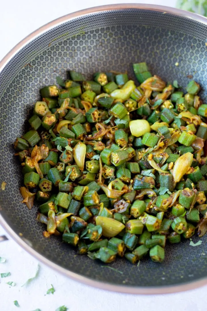 Bhindi do pyaza in a pan