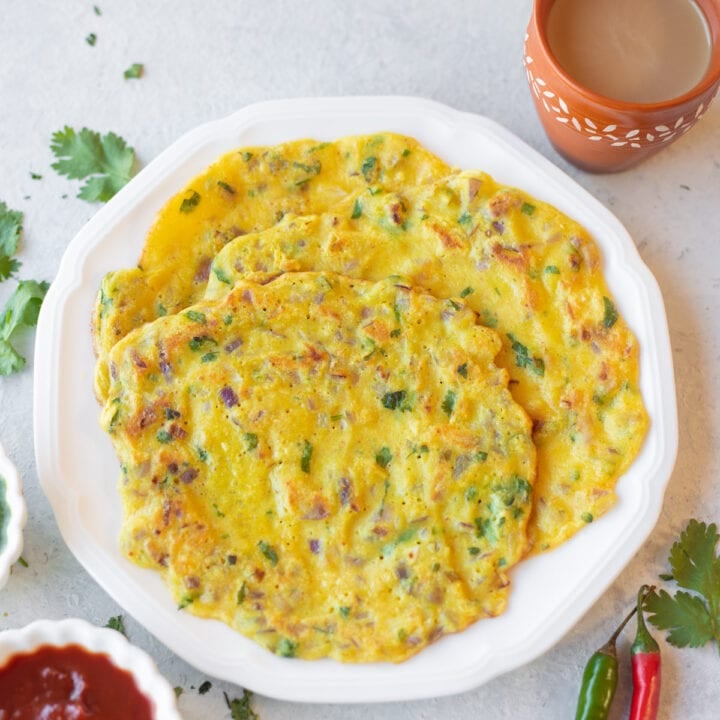 moong dal chilla with tea on the side