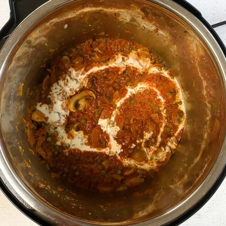 add cream to the cream in instant pot