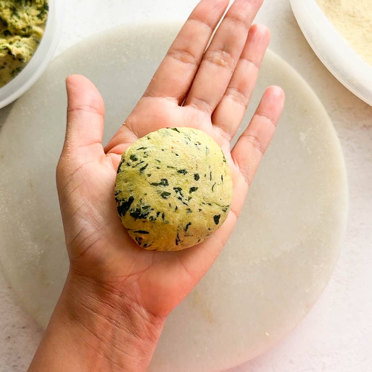 make ball of the dough
