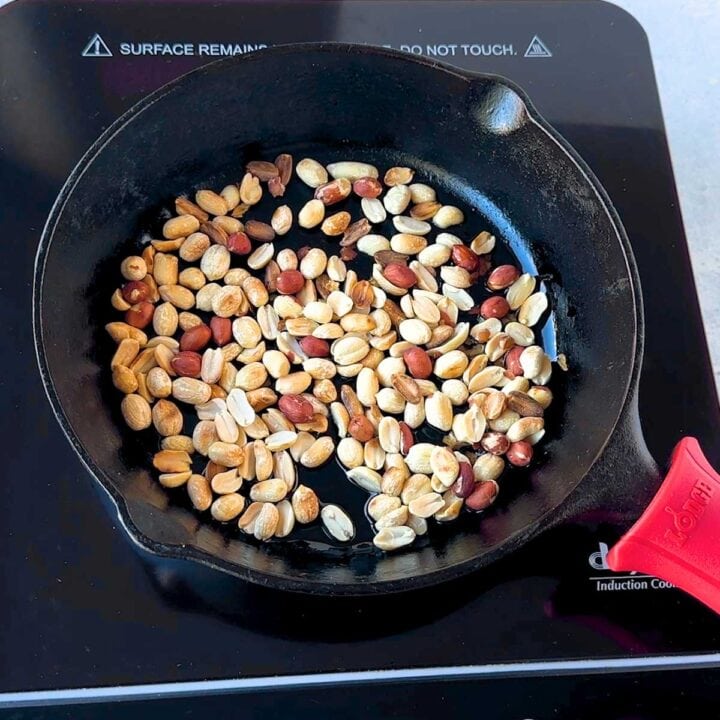 Roasting peanuts to make chutney