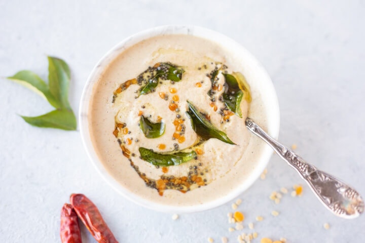 Peanut Chutney in a bowl made without coconut