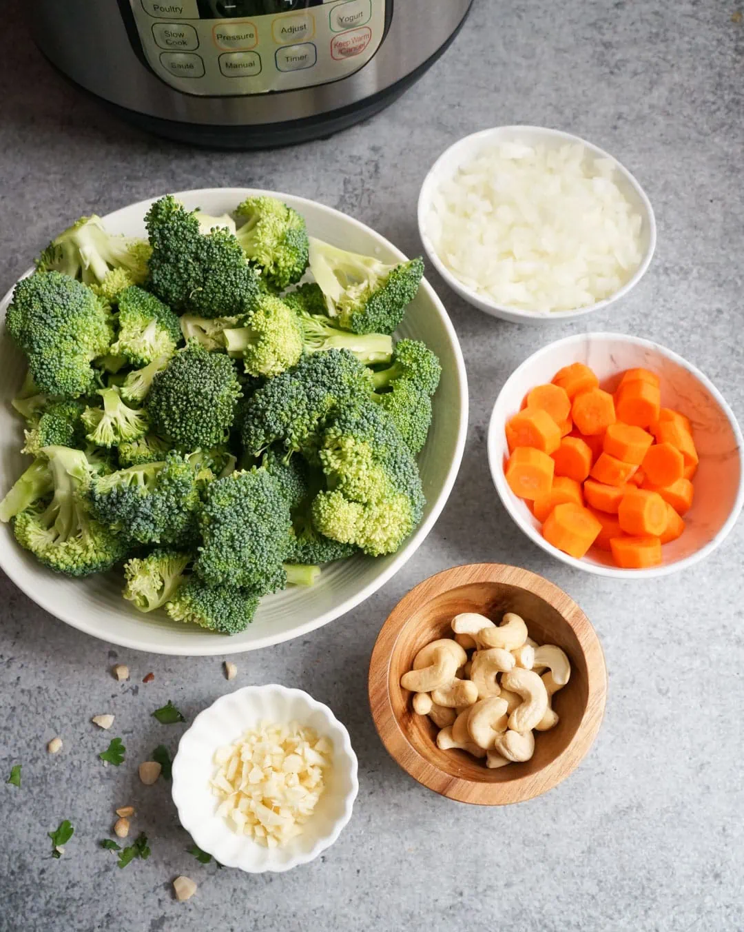 Ingredients for vegan cream of broccoli soup