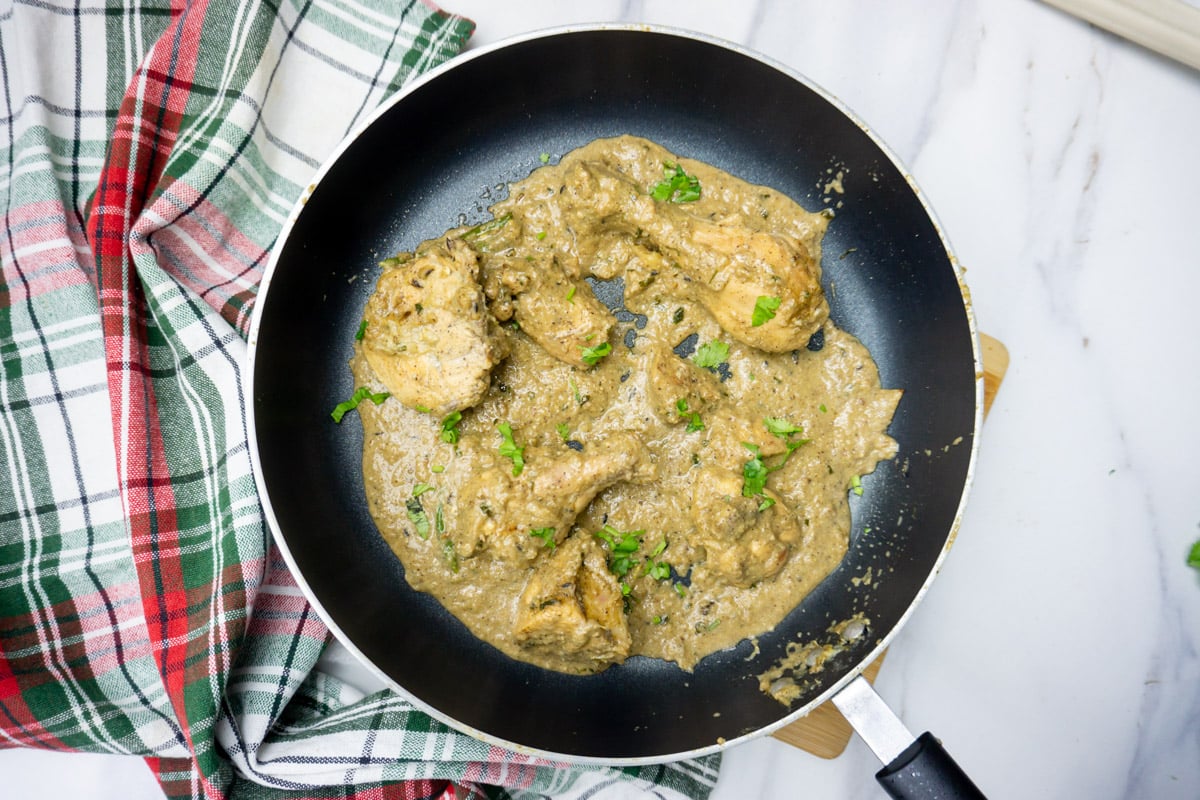 Chicken Kali Mirch ready to serve in a pan