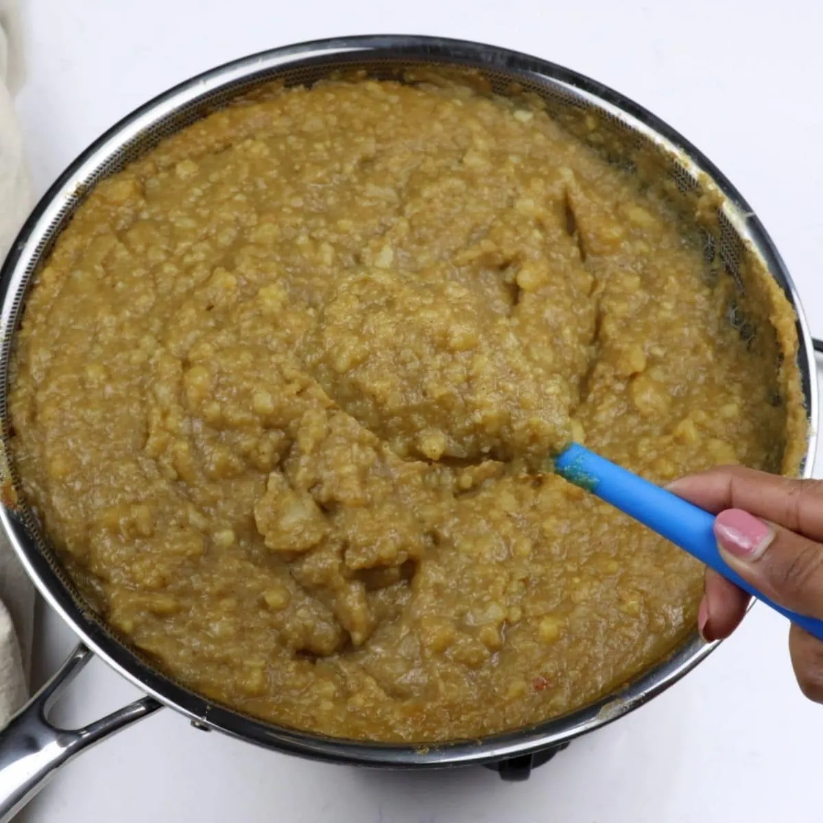 potato mixture in spatula