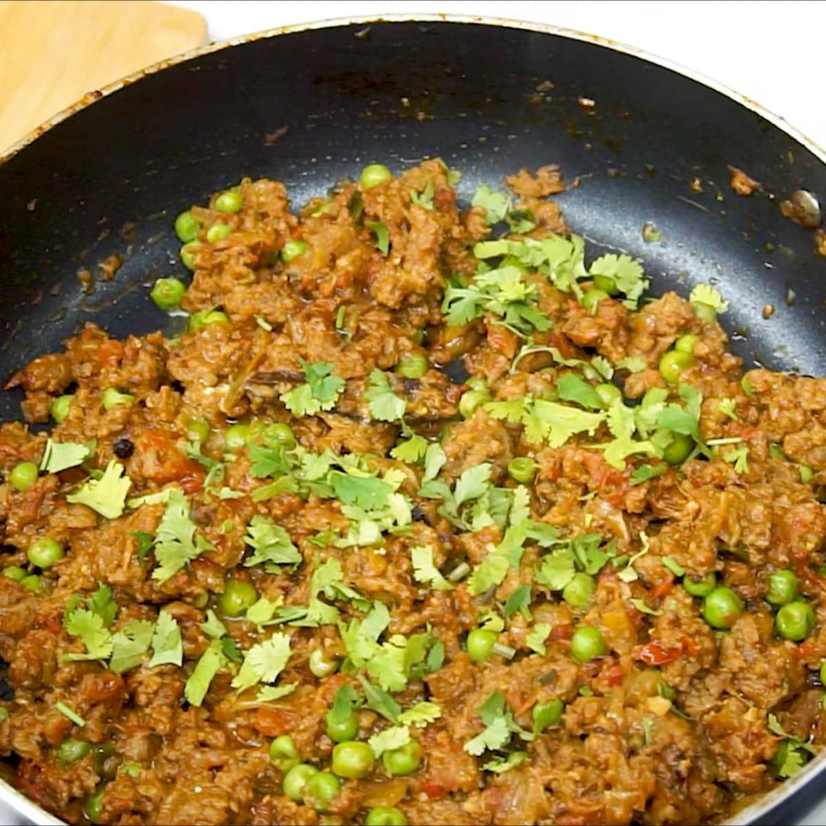 garnish with cilantro in a pan