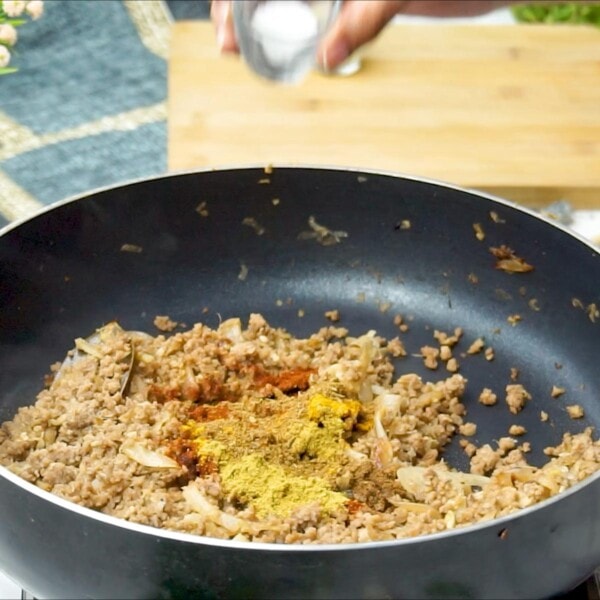 Keema Rice (One-pot Keema Biryani) - Piping Pot Curry