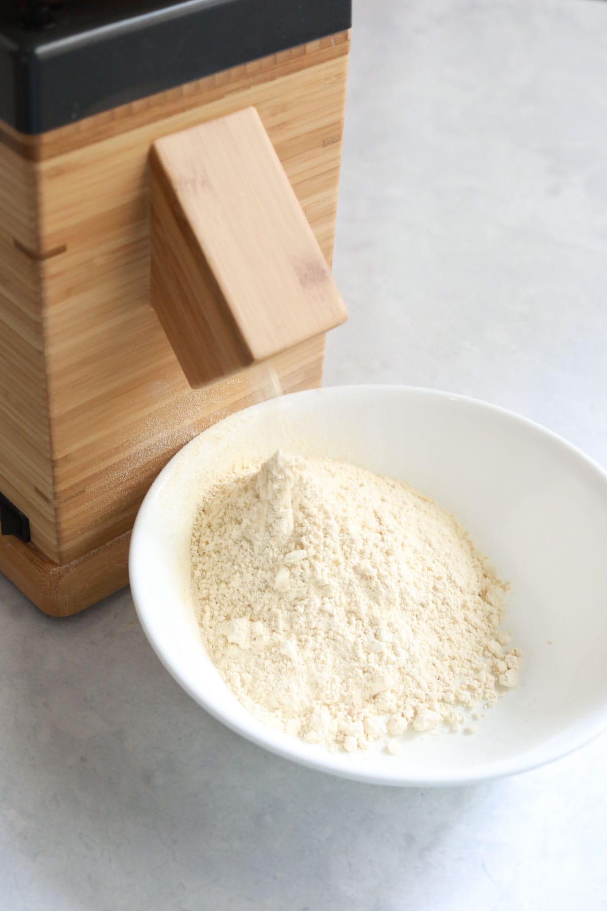 how to make besan or gram flour