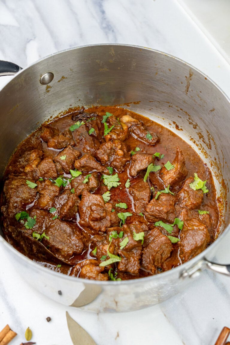 Rogan Josh (Kashmiri Lamb Curry) - Piping Pot Curry