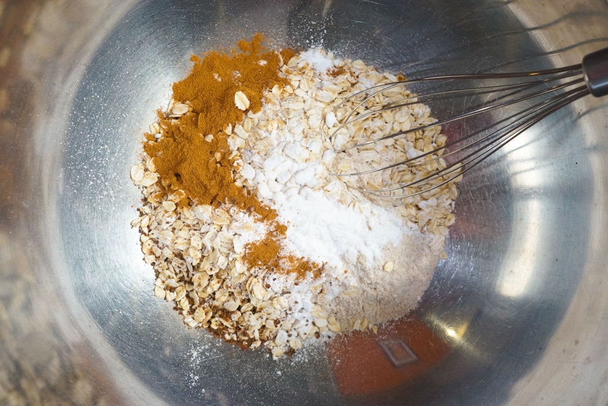 dry ingredients in a bowl for pumpkin oatmeal muffin