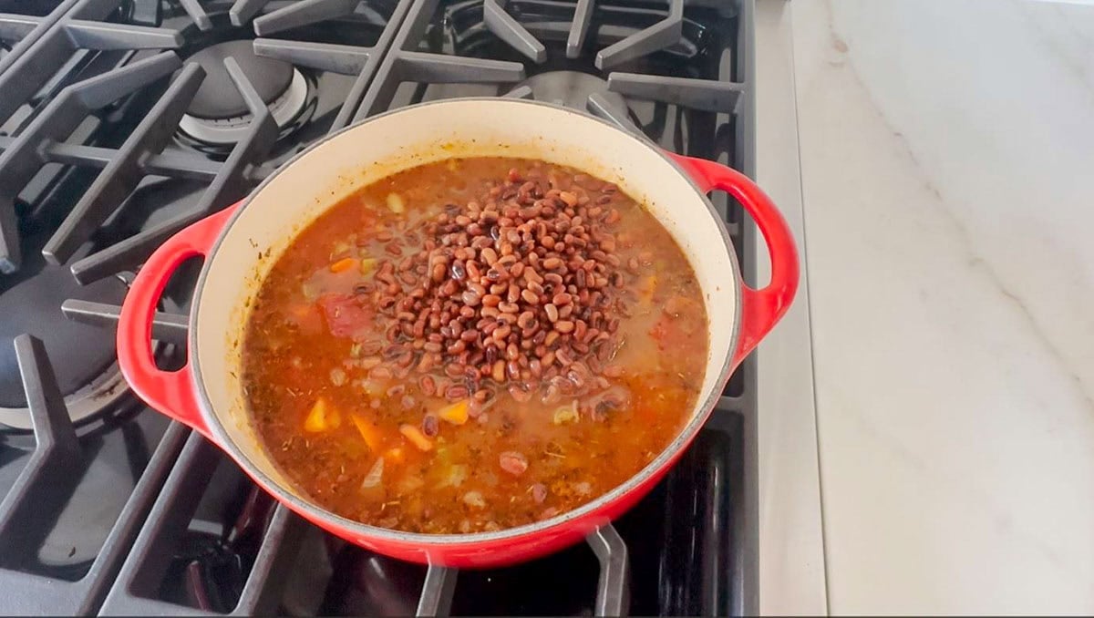 Add the adzuki beans into the pot