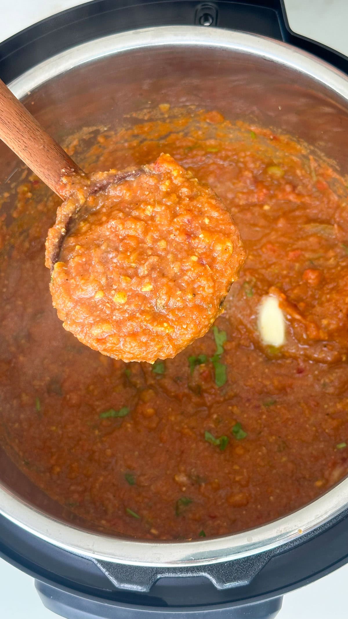 Instant pot chili with meat and vegetables