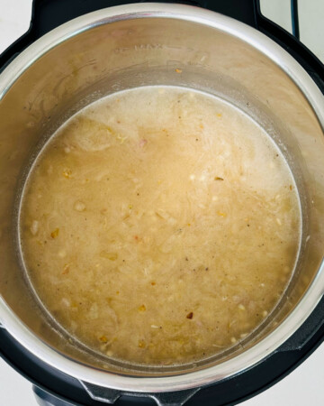 ready to pressure cook Couscous in instant pot
