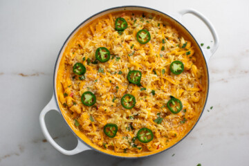 Ready to bake Masala mac and cheese with jalapeno on top