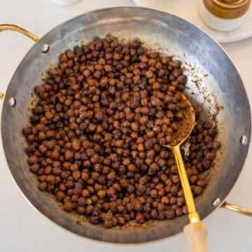 Sookha kala chana in a kadai for Ashtami prasad